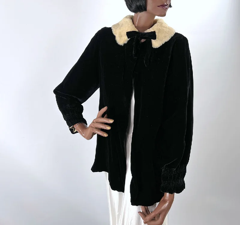 Flash Sale 30s Vintage Black Velvet Velvet Jacket, Fur Collar Women's Medium to Small VFG Flash Sale 30s Vintage Black Velvet Velvet Jacket, Fur Collar Women's Medium to Small VFG