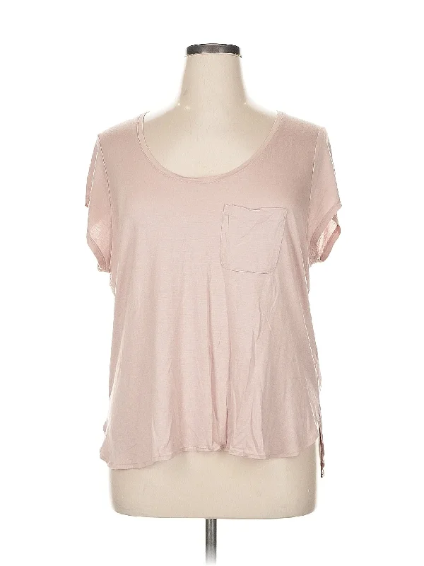 Super Bargain Short Sleeve T Shirt