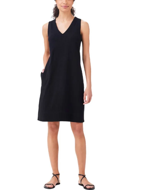 Bargain Bin Nzt Sleeveless V-Neck Dress In Black Onyx