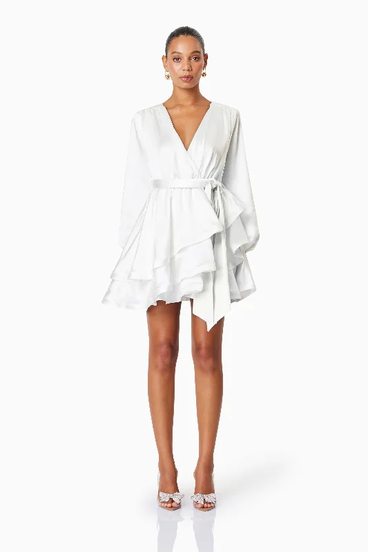 Daily Deals Clementine Long Sleeve Mini Dress In White
