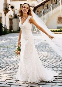 Special Discount David's Bridal All Over Beaded Lace Trumpet Gow