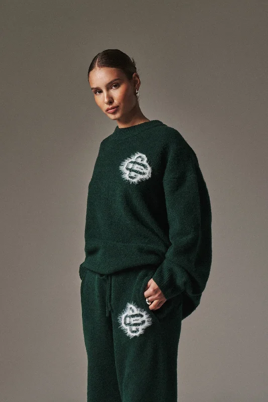 FLUFFY EMBLEM KNITTED CREW - FOREST GREEN