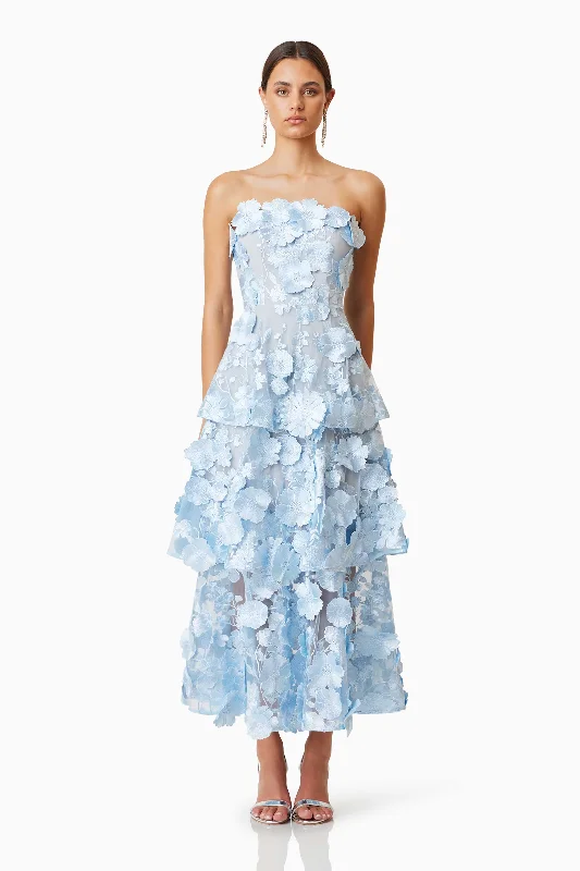 Quick Sale Selene Maxi Tiered 3D Dress In Blue