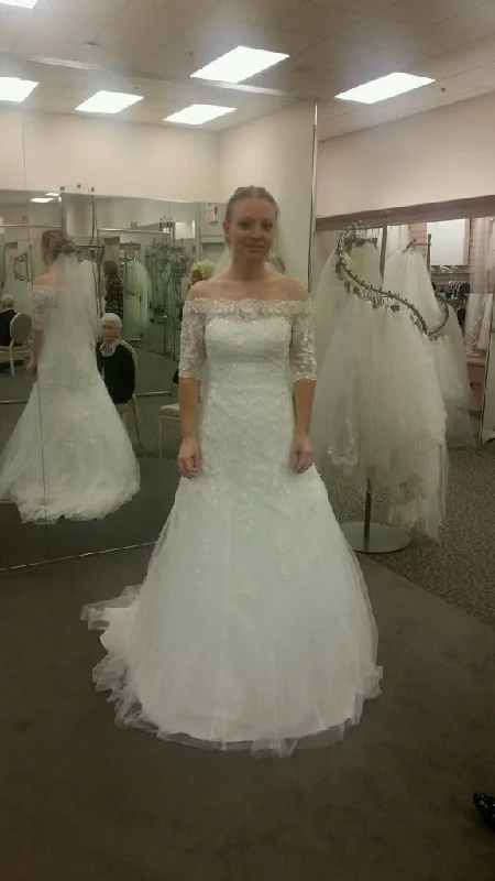 Major Savings David's Bridal