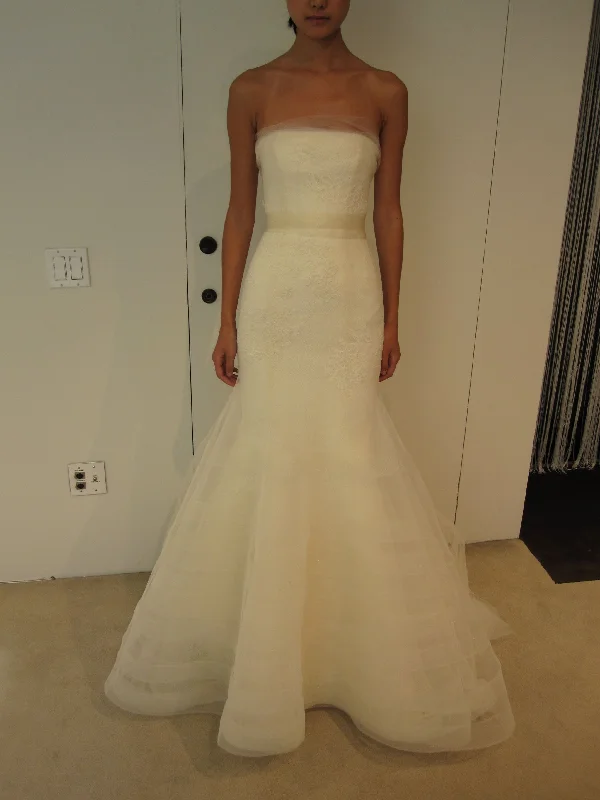 Deep Discounts Vera Wang Vera Wang Georgina Size 8