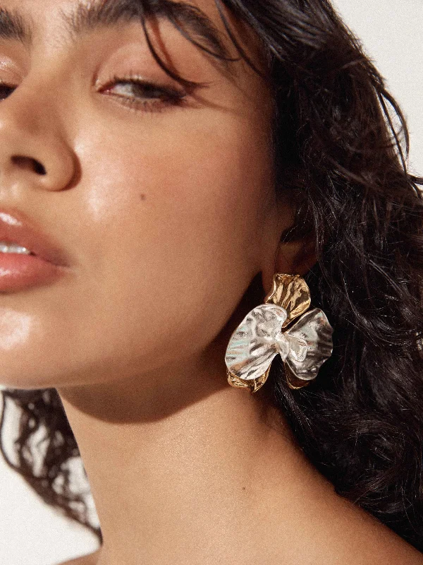 Special Price GARDENIA EARRINGS