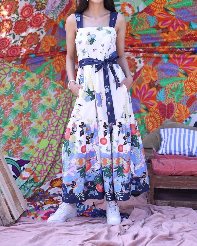 Bonus Savings Andi Cranes Dress In Blue White Print