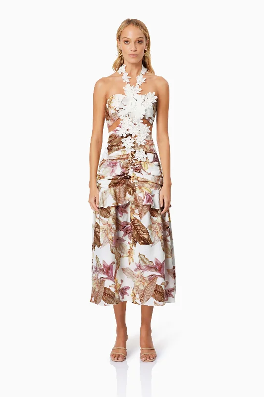 Price Smash Meadow Floral Cocktail Dress In White