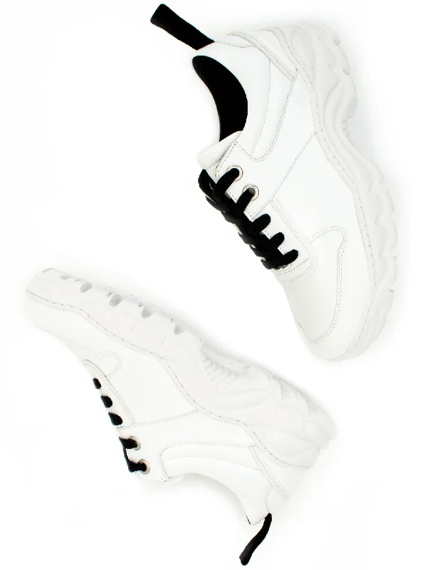 Discount Deals Berlin Trainers