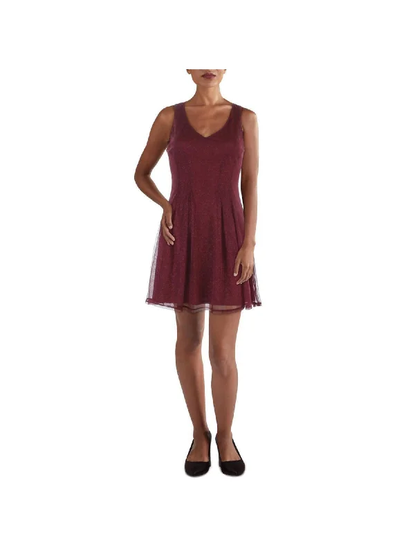 Price Cut CITY STUDIO Womens Burgundy Stretch Zippered Pleated Lined Sleeveless V Neck Short Party Fit + Flare Dress