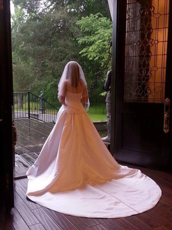 Hurry In David's Bridal