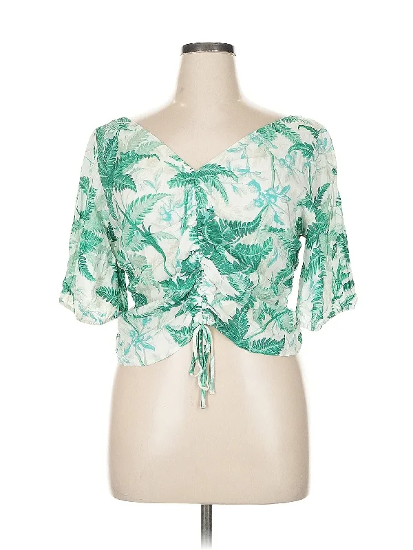 Doorbuster Deal Short Sleeve Blouse