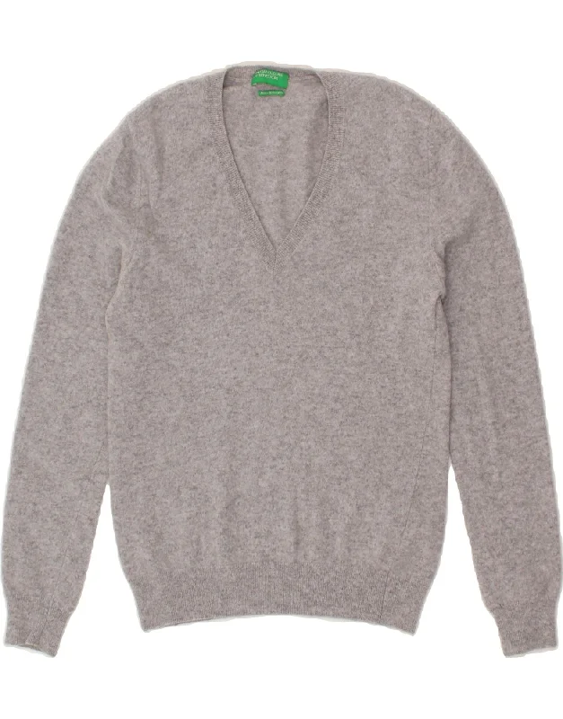 Steals and Deals BENETTON Womens V-Neck Jumper Sweater UK 12 Medium Grey New Wool
