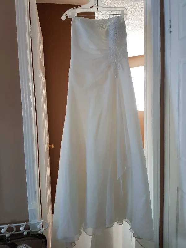 Closeout Sale David's Bridal