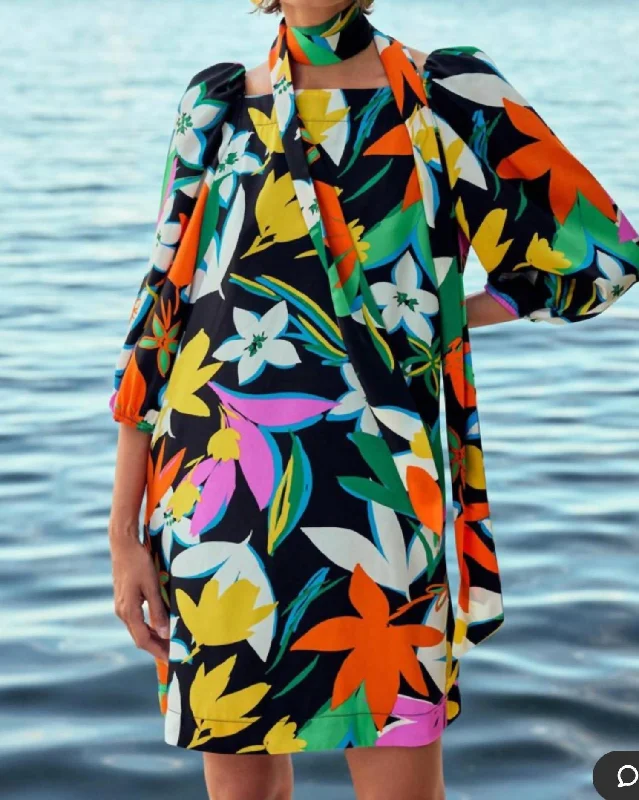 Epic Deals Floral Print Dress In Black Multi
