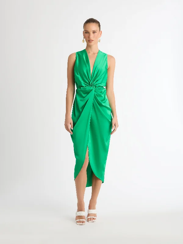 Amazing Deals UNIVERSAL DRESS