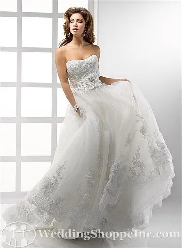 Year-End Sale Maggie Sottero Isabella