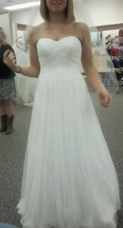 Discount Deals David's Bridal Swiss Dot Tulle Empire Waist