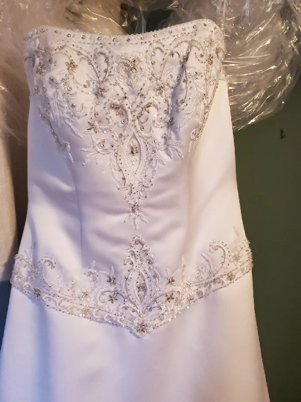 Steals and Deals David's Bridal