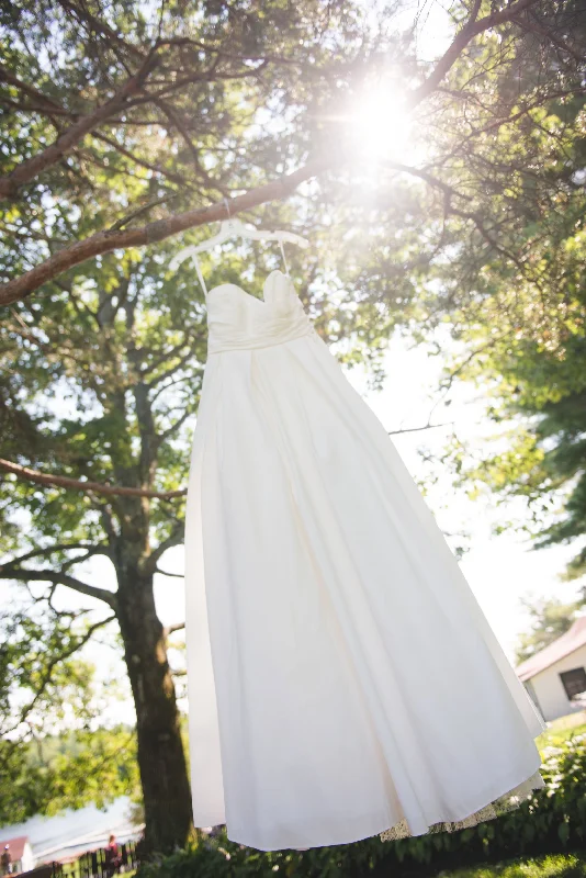 Massive Deals David's Bridal