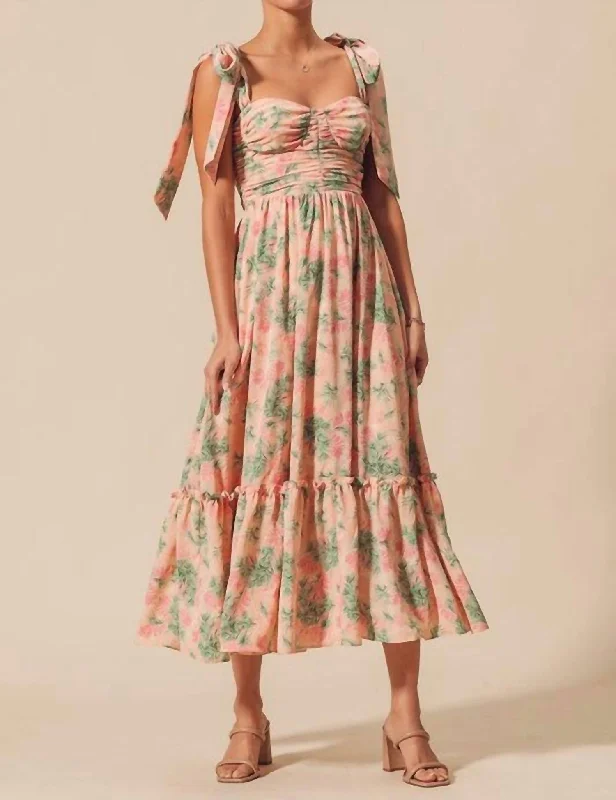 Unmissable Offer Flowy Floral Dress In Blush Apricot