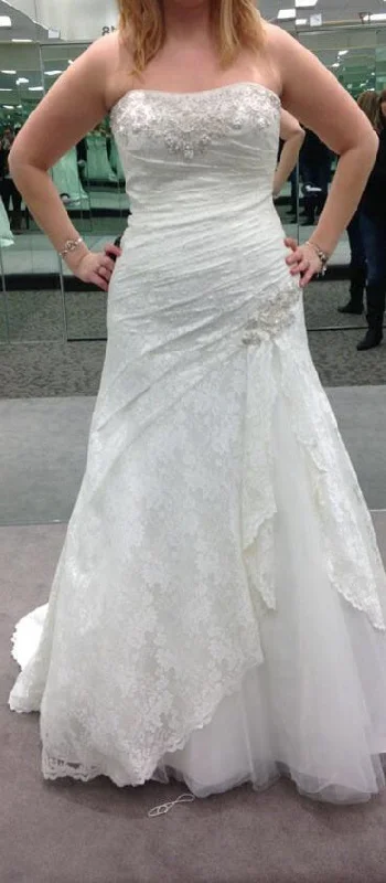 Super Deal David's Bridal 10030300