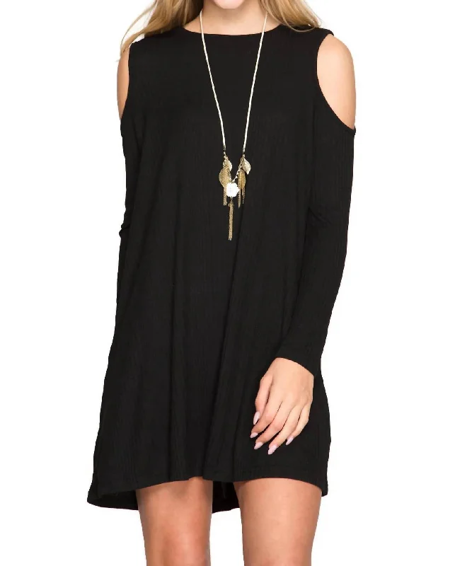 Perfect Match Ribbed Shift Dress In Black