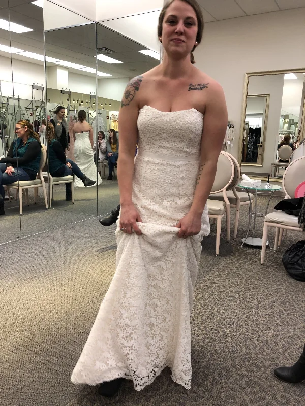 Reduced Prices David's Bridal