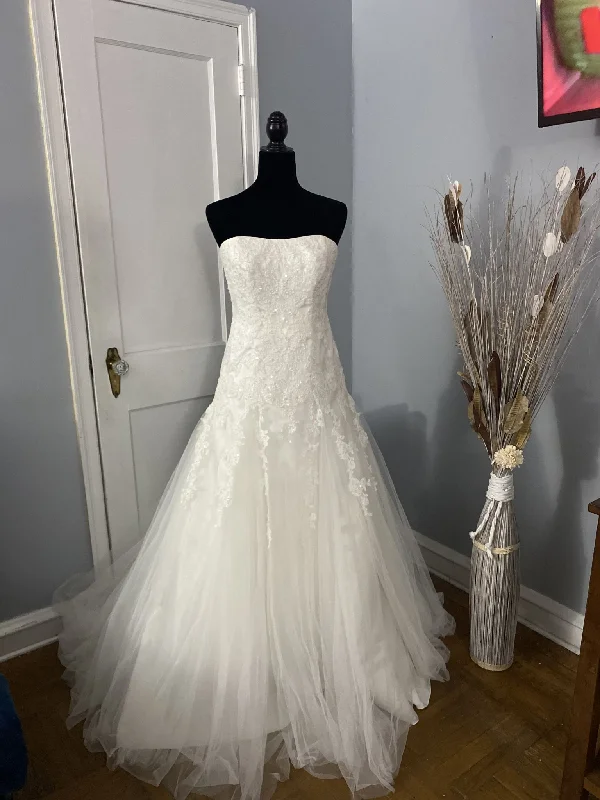 Hurry In David's Bridal