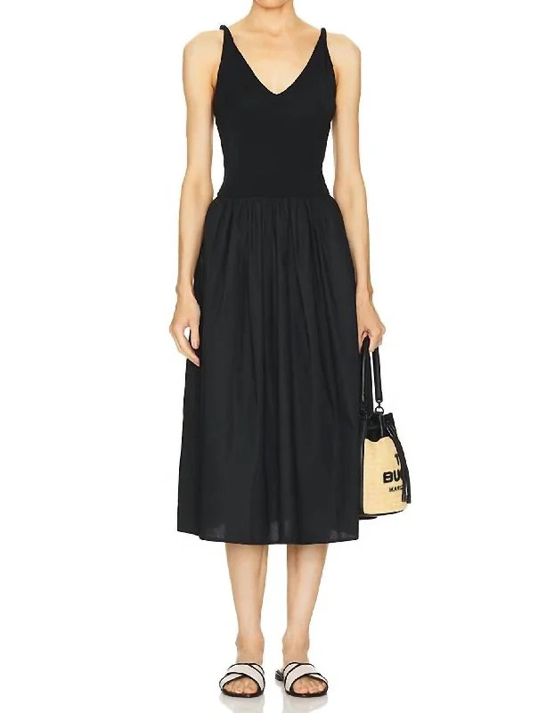Can't Miss Franca Dress In Black