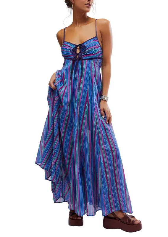Today’s Deal Dream Weaver Maxi Dress In Aqua Combo