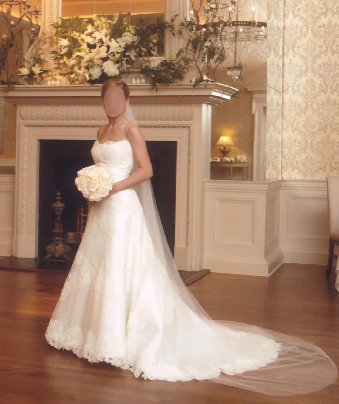 Huge Discounts Vera Wang Couture